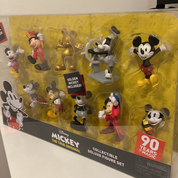 Mickey True Original Deluxe Figure Collectible Set - Picture 4 of 4